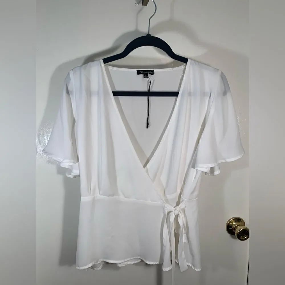 Shinestar NWOT white/ivory wrap style shirt sleeve blouse Size large